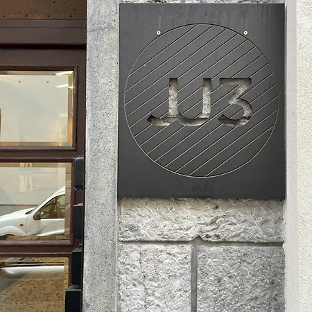 Parkside Designer Duplex Free Parking Любляна