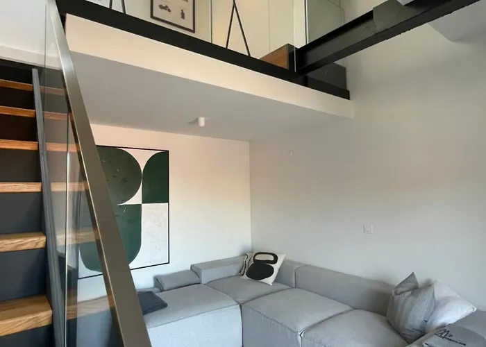 Parkside Designer Duplex Free Parking *